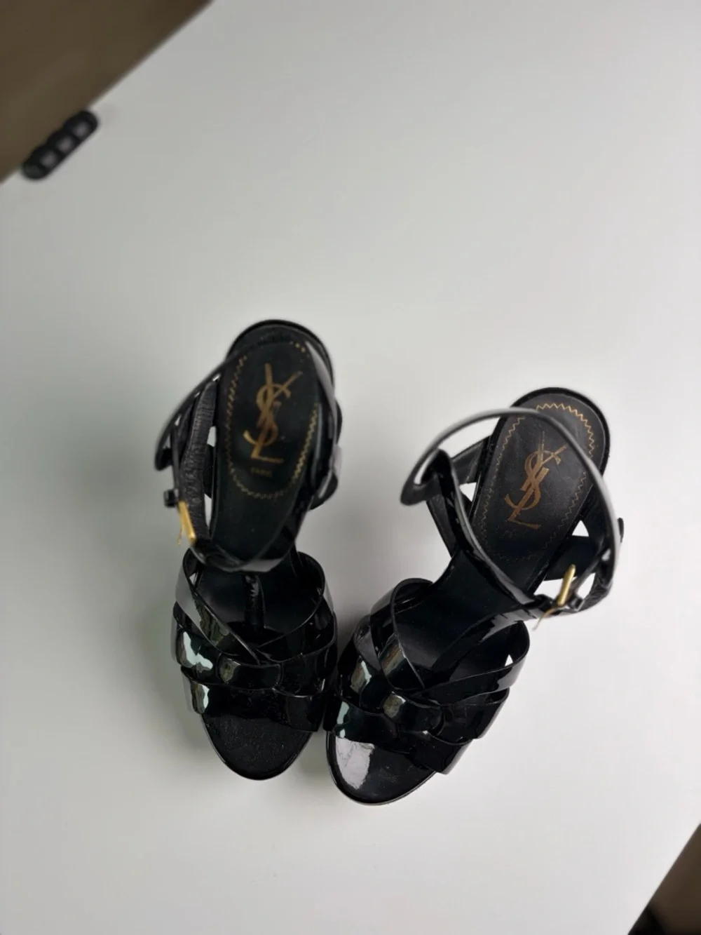 Saint Laurent Black Patent Leather T-Strap Platform Heels size 37 1/2 - Picture 4 of 6